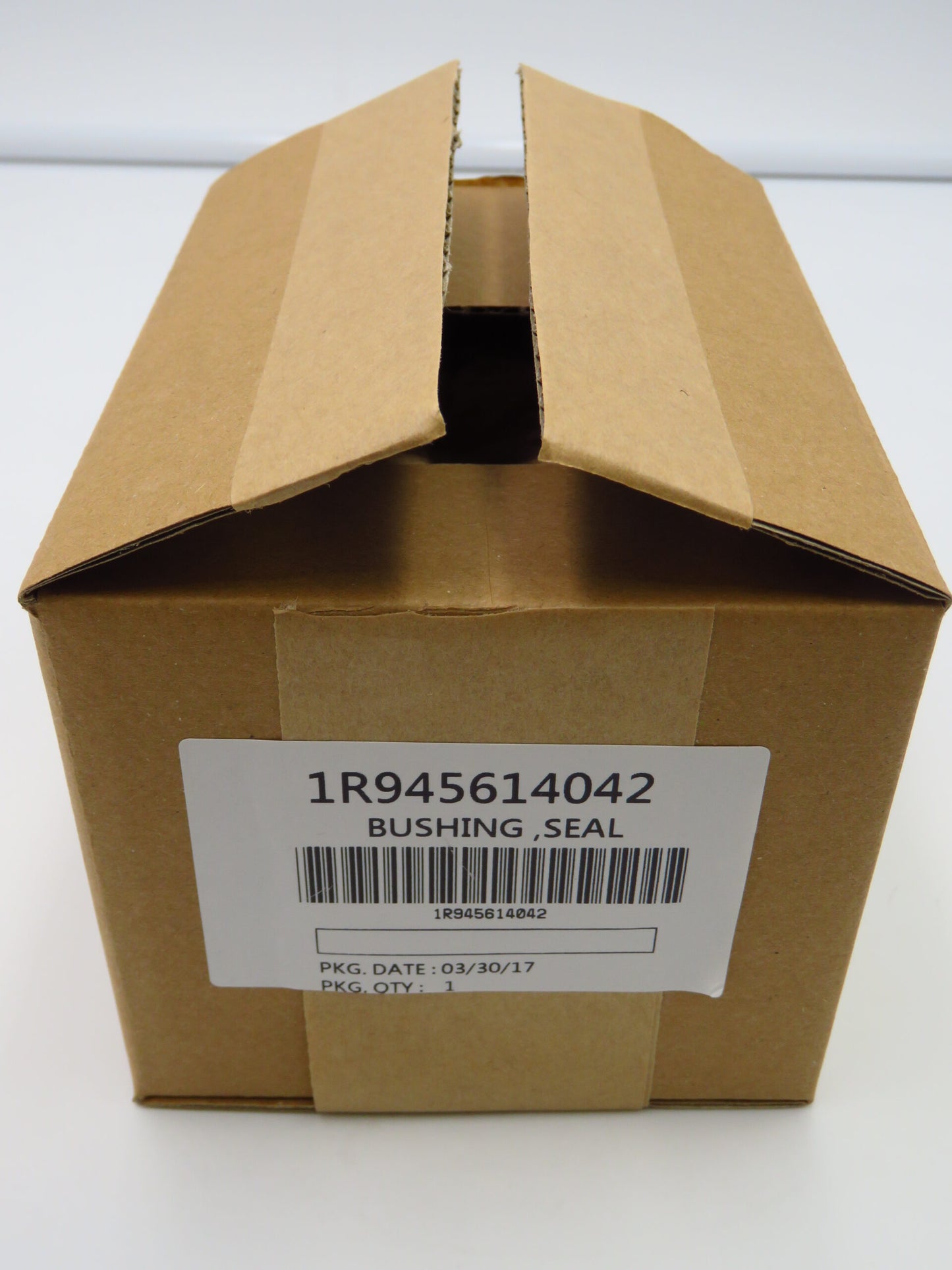 FISHER P/N:1R945614042