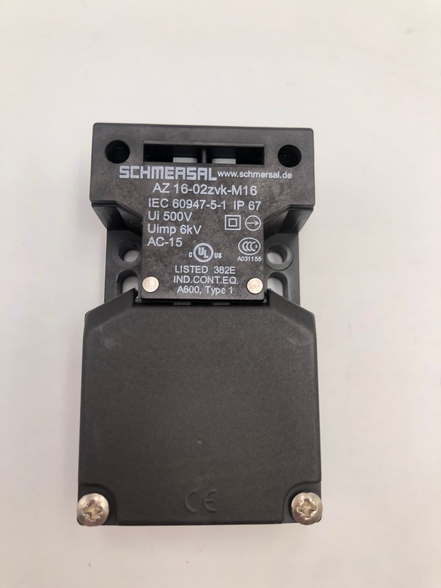 SCHMERSAL AZ 16-02ZVK-M16