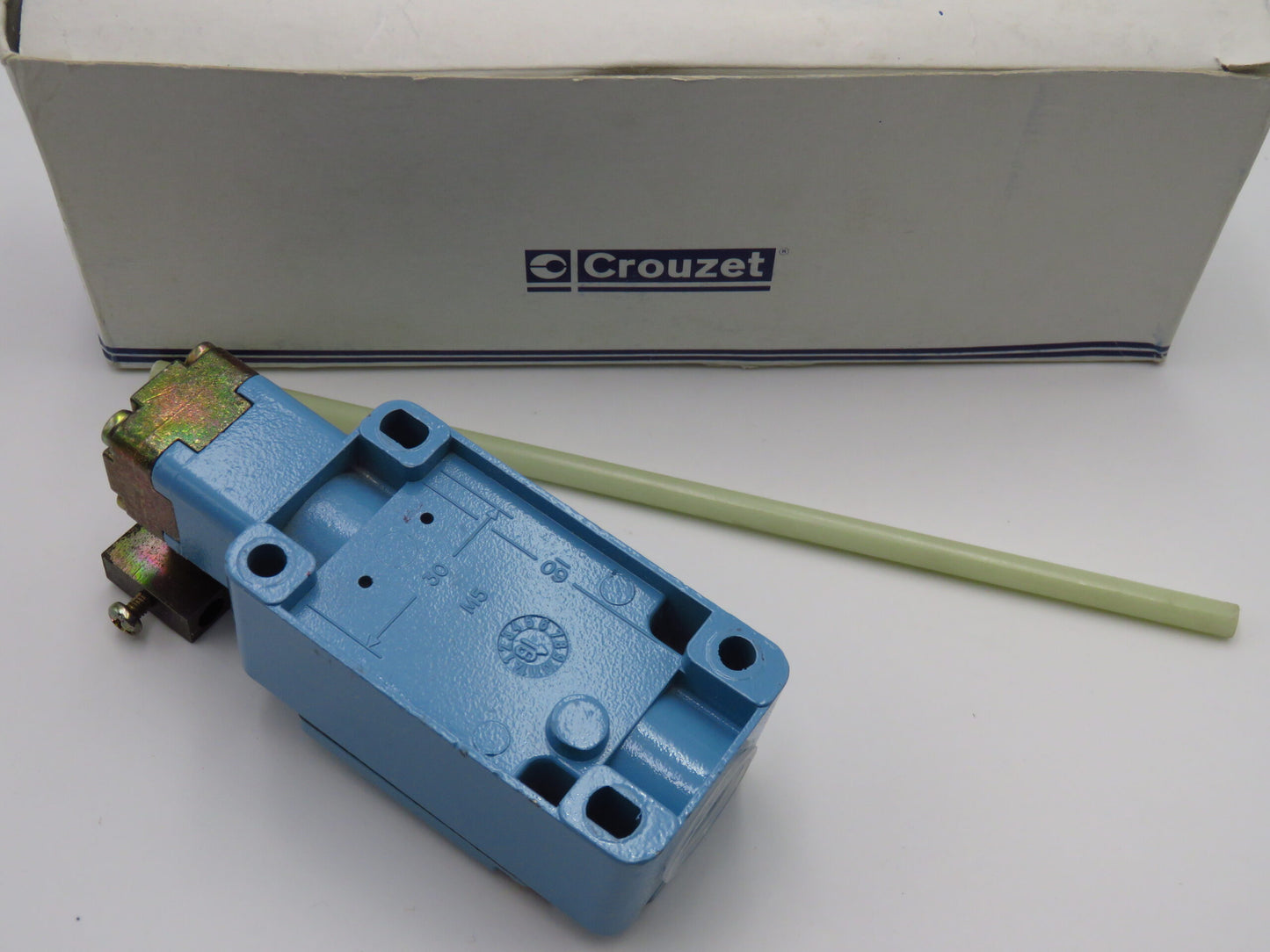 CROUZET P/N:83861304