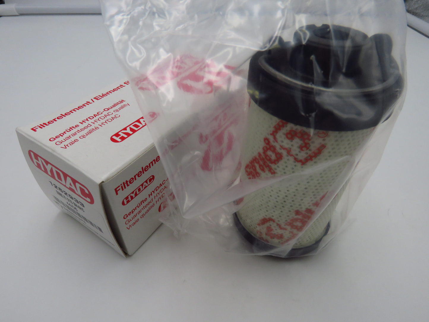 HYDAC P/N:0060 R 010 BN4HC